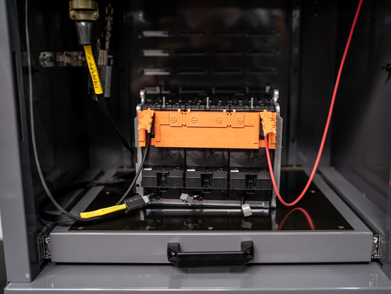KIA přichází s novou technologií opravy akumulátorů elektrifikovaných vozů
