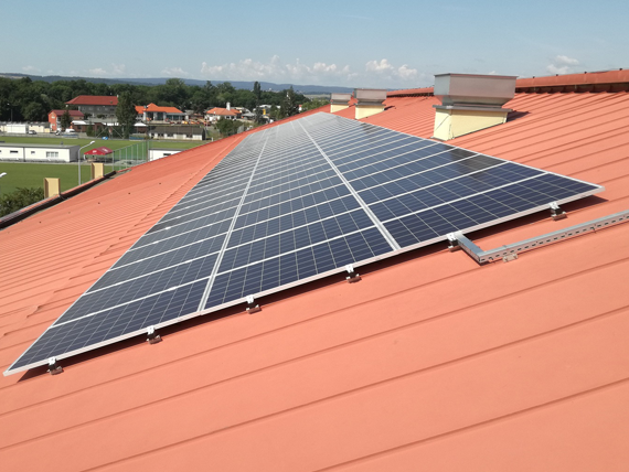 Stovka fotovoltaických panelů pro Prostějov
