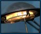 HROBAŘ: Ruční lampa v komíně