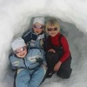Děti ve sněhu